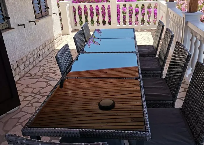 Vanja מאלי לוסיניי